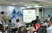 營(yíng)銷(xiāo)可以走直線(xiàn)——2012企業(yè)營(yíng)銷(xiāo)研討會(huì )洛陽(yáng)站報道